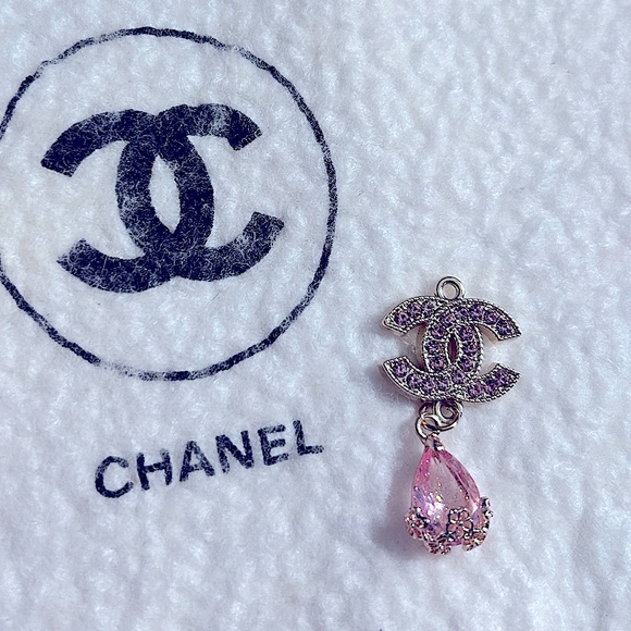 Jewelry - CC Pendant charm